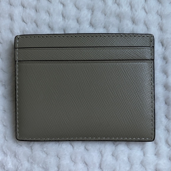 oyster card sleeve Kate Spade Small Slim Card Holder in Oyster Shell Color With Gold Logo